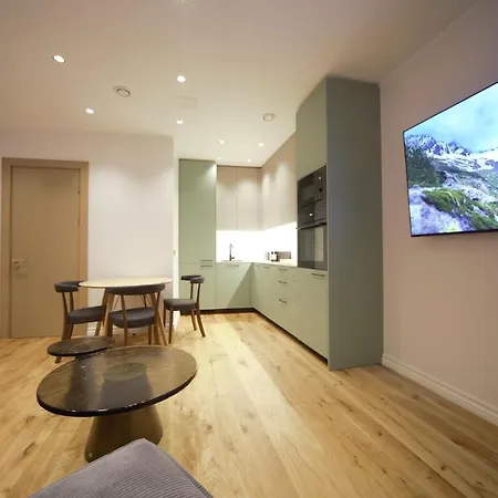 Апартаменты Old Town Cozy & Quiet